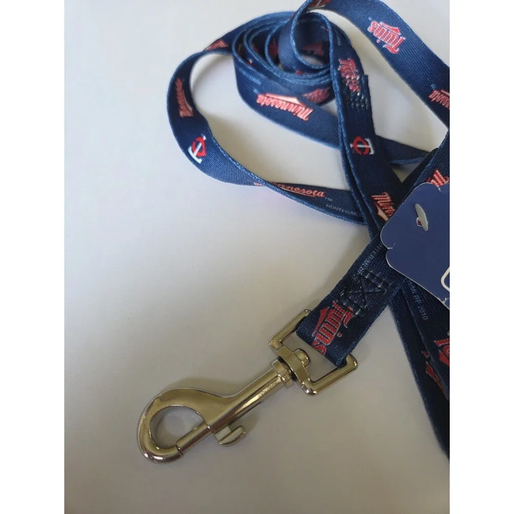 Minnesota Twins Logo Hunter DOG LEASH  Lanyard Blue Red MLB Baseball NWT
